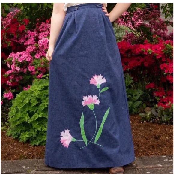 Vintage Dresses & Skirts - Vintage Frog Pond Carnation Skirt~